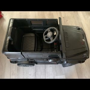 Kids toy Mercedes truck